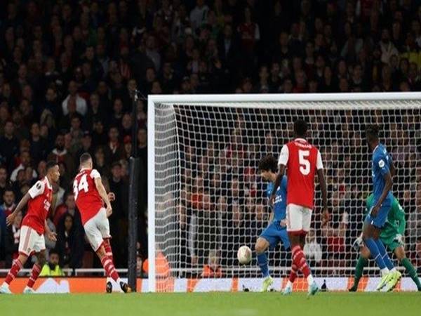 Tin Arsenal 27/10: Pháo thủ cần 1 trận hòa để đi tiếp ở Cup C2