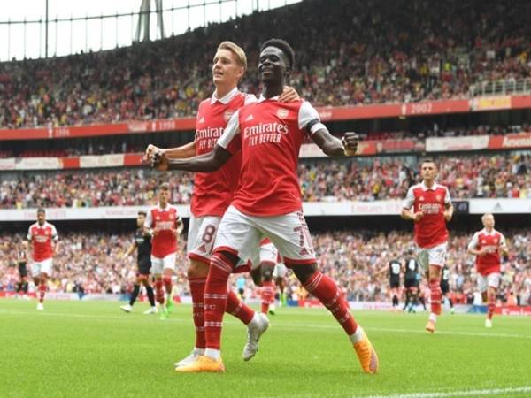 Tin Arsenal 3/1: Bukayo Saka chỉ ra người thủ lĩnh của đội bóng