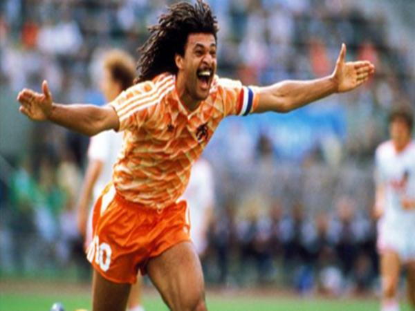 Cầu thủ AC Milan Ruud Gullit